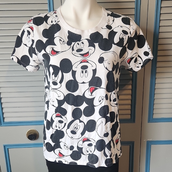 Disney Tops - Disney Mickey Mouse Women’s Graphic Tee